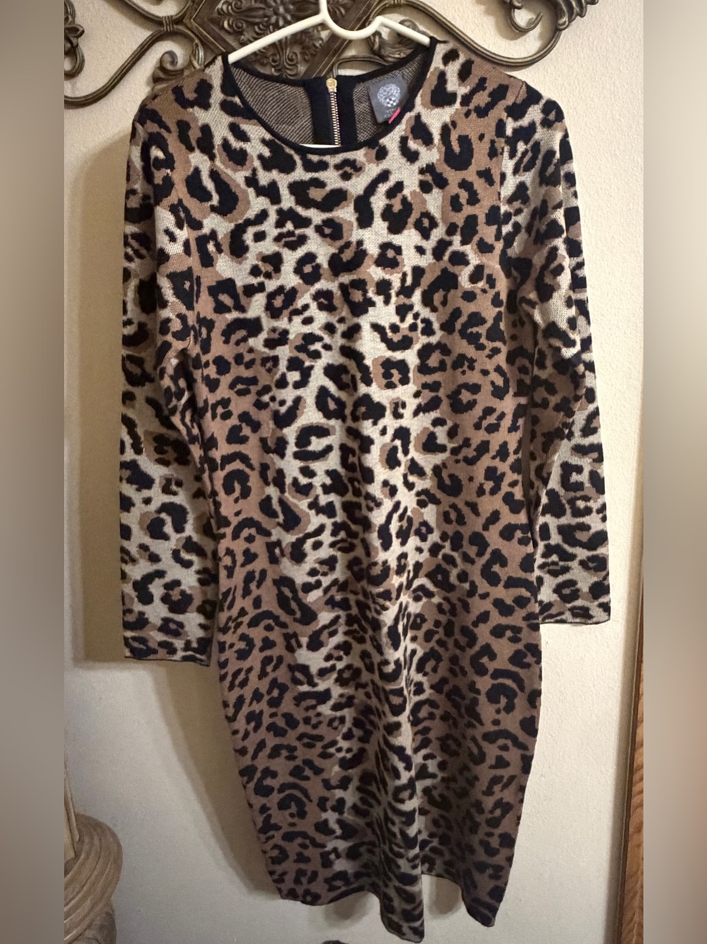 Vince Camuto Girls' Leopard Print Long Sleeve Nightgown - Black & Tan Size M